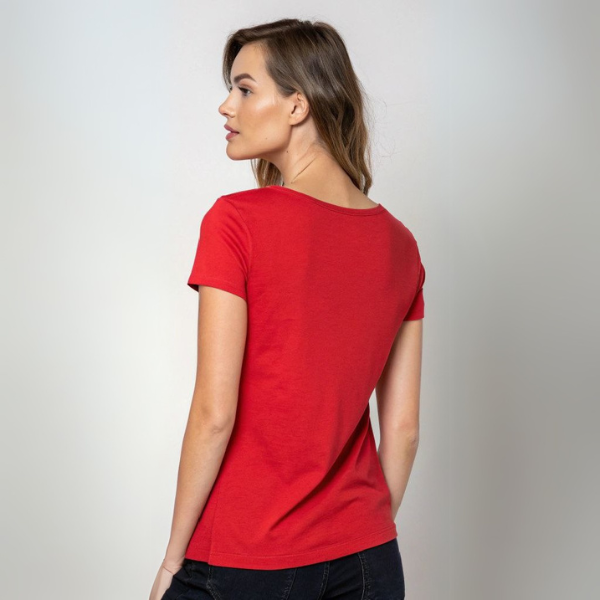 Women's Solid Round Neck Cotton T-Shirt - Red