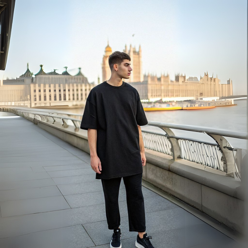 Men's Classic Oversized Tee - Black