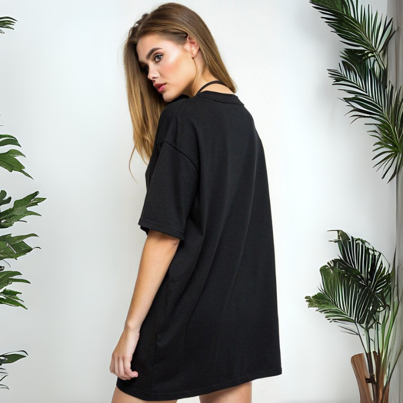 Women's Standard Oversized Tee - Black