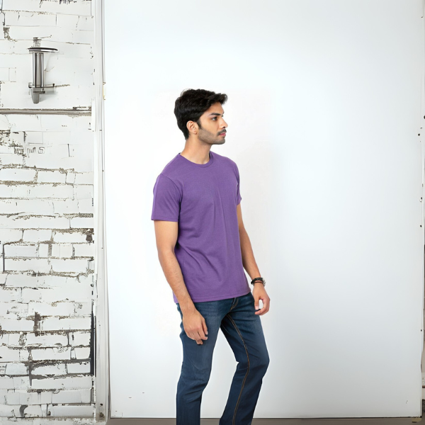 Men's Solid Round Neck Cotton T-Shirt - Purple