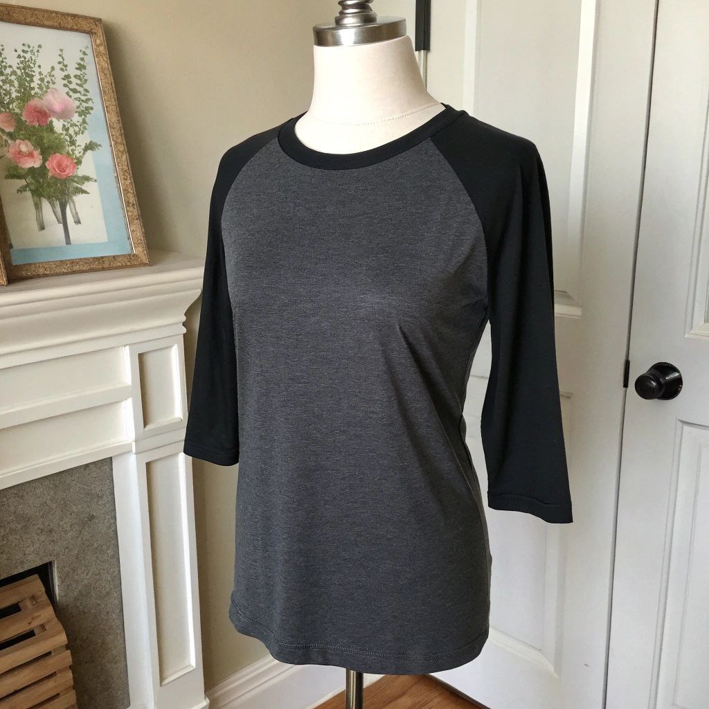 Women's Solid Raglan T-shirt - Charcoal Mélange